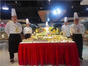 “食”力保障，華逸府圓滿(mǎn)完成中南大學(xué)湘雅三醫(yī)院大型活動(dòng)供餐服務(wù)